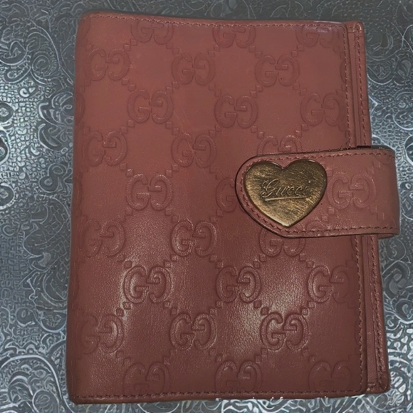 Gucci Handbags - GUCCI Heart Pink Agenda